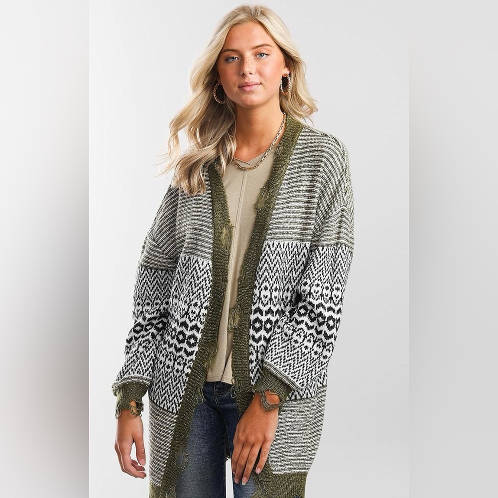 Chic Striped Knit Cardigan
